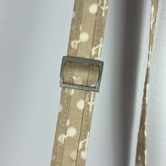 Lug Skipper Casual Travel Shoulder Pouch Orchard Print Crossbody Bag Sand Taupe - Picture 7 of 15